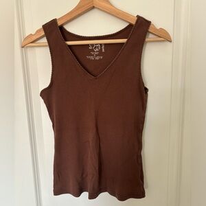 🎉 3/$15 Fashion Bug Brown V-Neck Ribbed Tank S